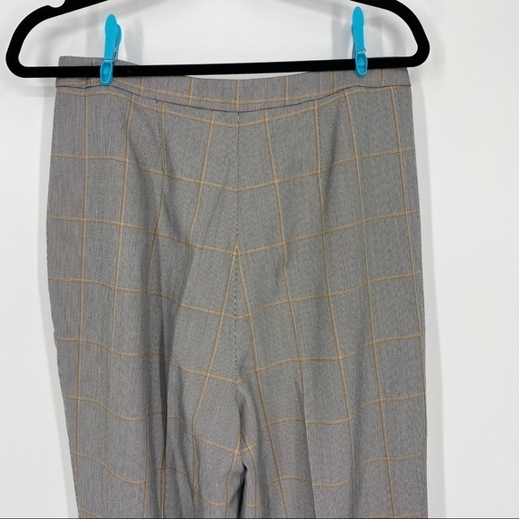 W118 by Walter Baker Francine plaid Printed Pants - Picture 11 of 13